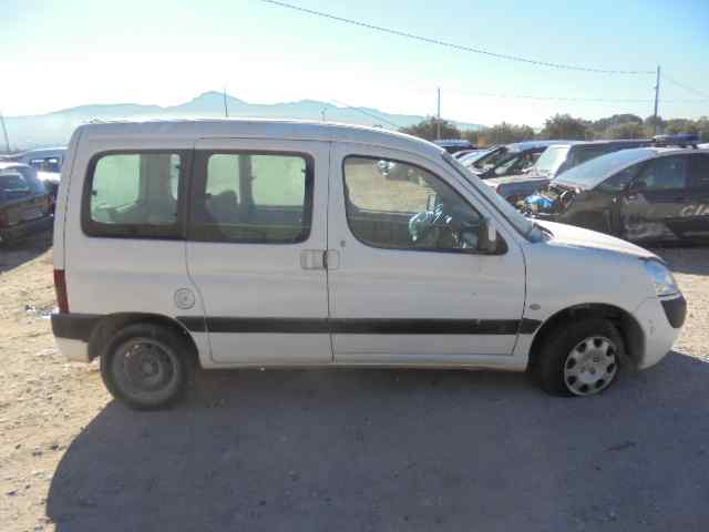 PEUGEOT Partner 1 generation (1996-2012) Debitmetru de aer 5WK9621,9629471080,SIEMENS 18516986