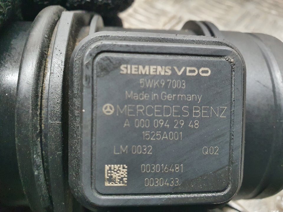MERCEDES-BENZ B-Class W245 (2005-2011) Oro srauto matuoklė A0000943948, 5WK97003, SIEMENS 23619506