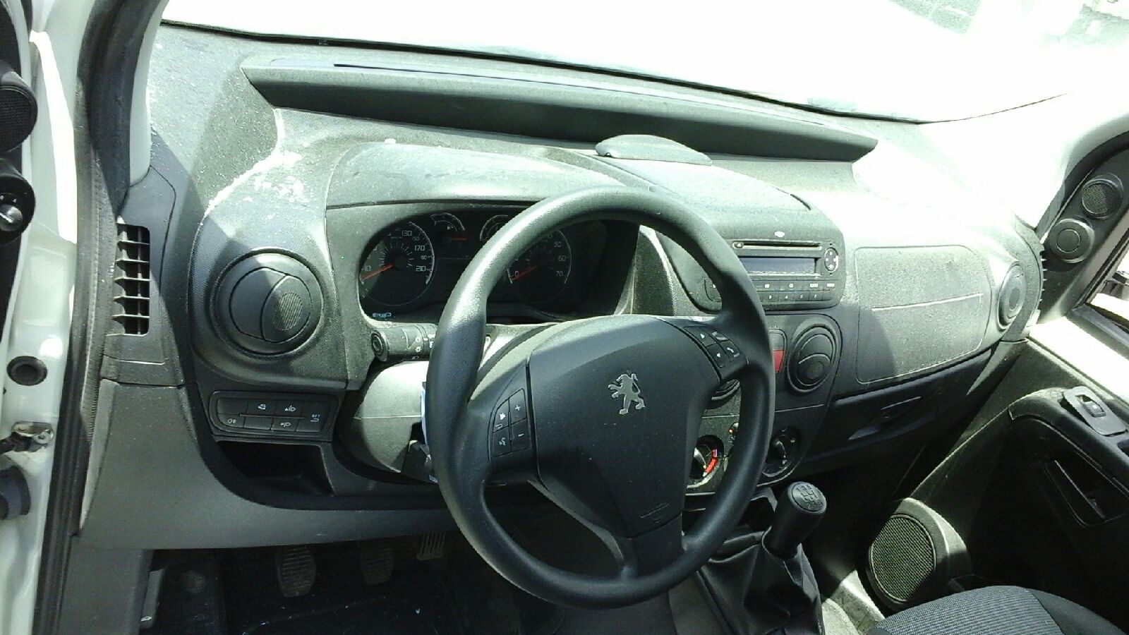 PEUGEOT Bipper 1 generation (2008-2020) Фара передняя левая 1353198080, 45570383 18657379