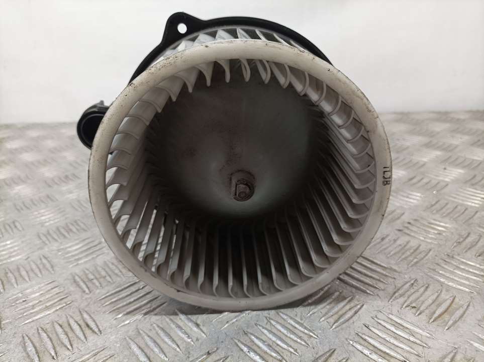 HYUNDAI i30 GD (2 generation) (2012-2017) Heater Blower Fan 131211160304, F00S3B2474 25112785