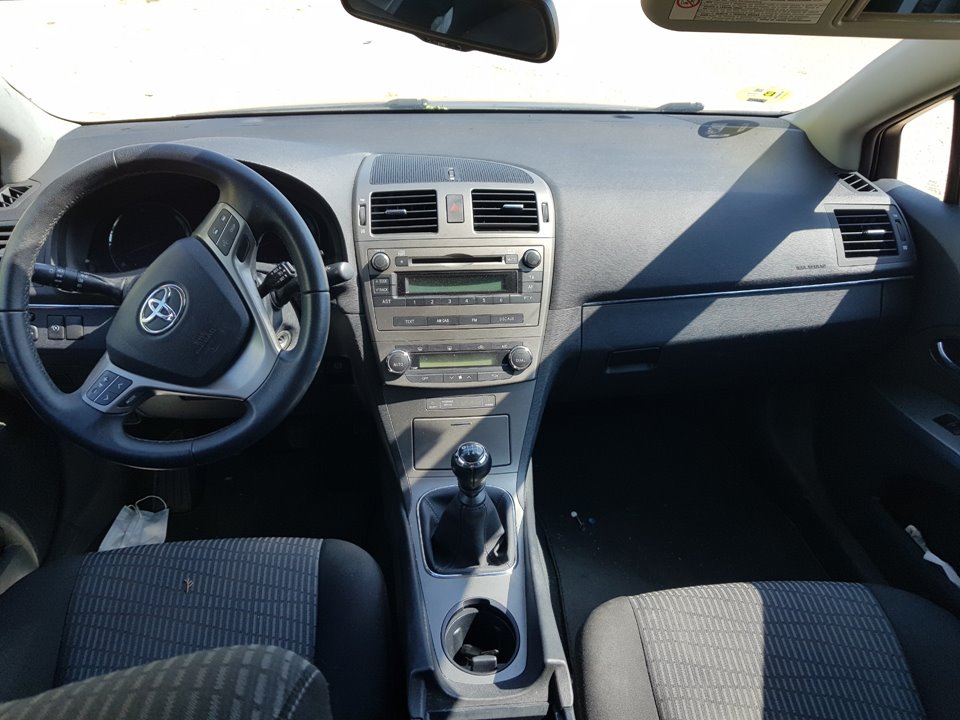 TOYOTA Avensis T27 1 generation (2009-2015) Кнопка стеклоподъемника задней правой двери 8481005070 21048392