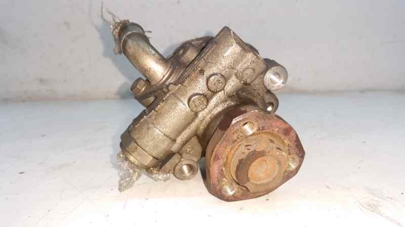 VOLKSWAGEN Bora 1 generation (1998-2005) Power Steering Pump 1J0422154BES, KYB 18568693