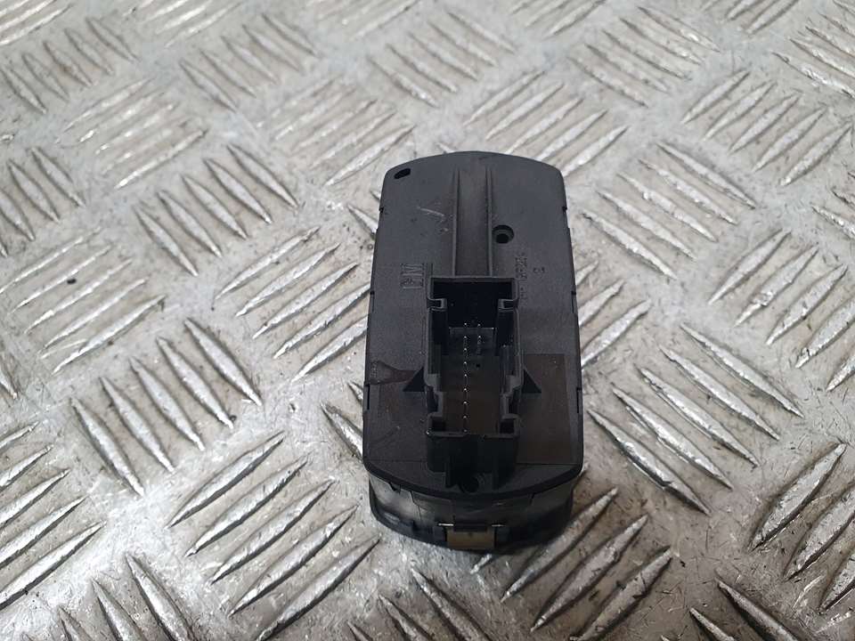 OPEL Corsa D (2006-2020) Front Left Door Window Switch 13258521AA 24095463