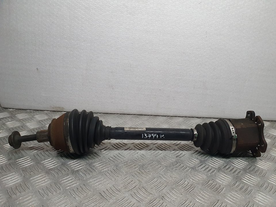 DODGE A6 C6/4F (2004-2011) Полуось передняя правая 4F0407272J 22052149