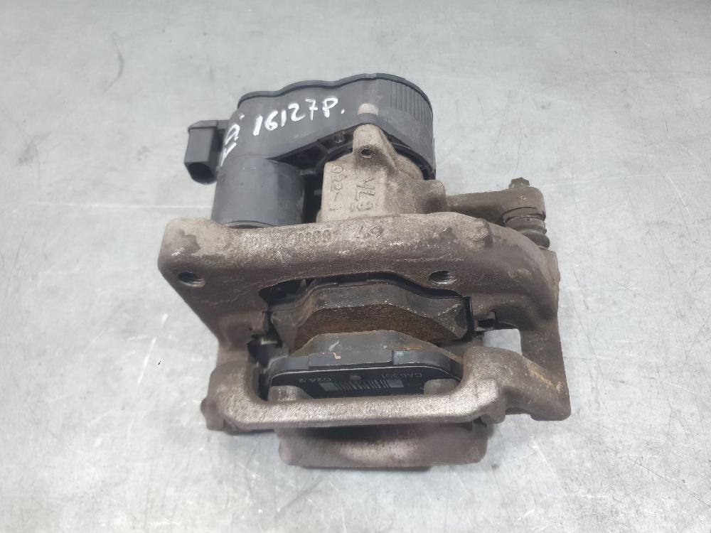 Pinza de freno trasera derecha YH01 9819060980 de Peugeot 3008 suv (mc_, mr_, mj_, m4_) 2016-2020 131 CV con 45291 km