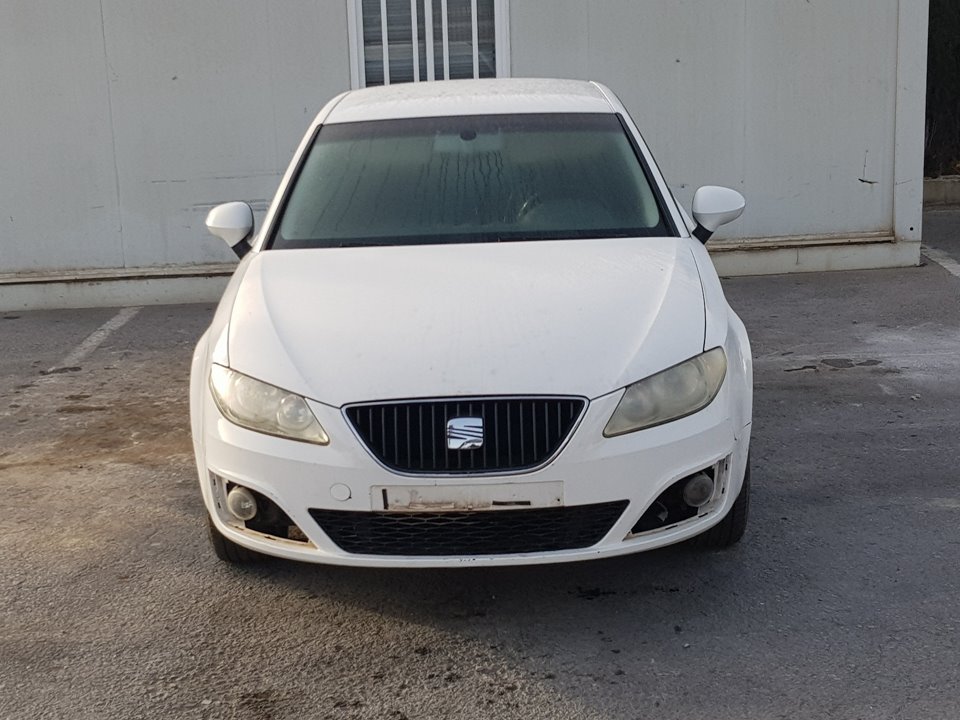 SEAT Exeo 1 generation (2009-2012) Регулятор вікна лівої передньої двері 8E0837461C 23634161