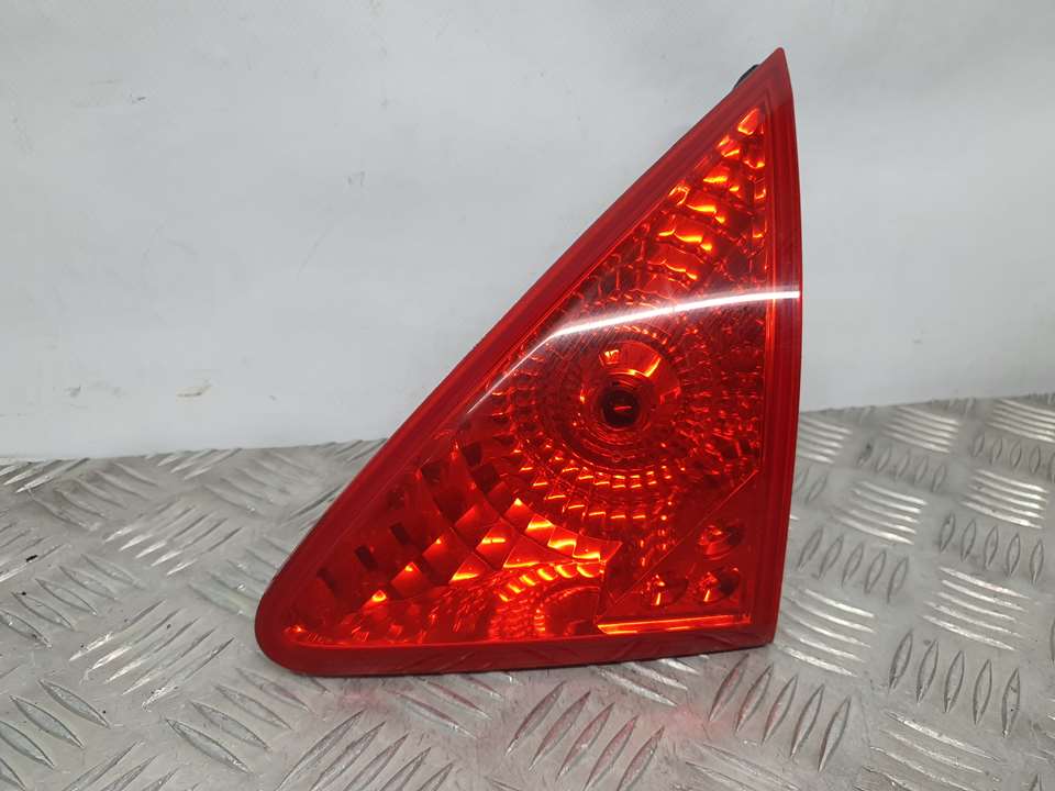 PEUGEOT 3008 1 generation (2010-2016) Rear Right Taillight Lamp 9683460980 22557787