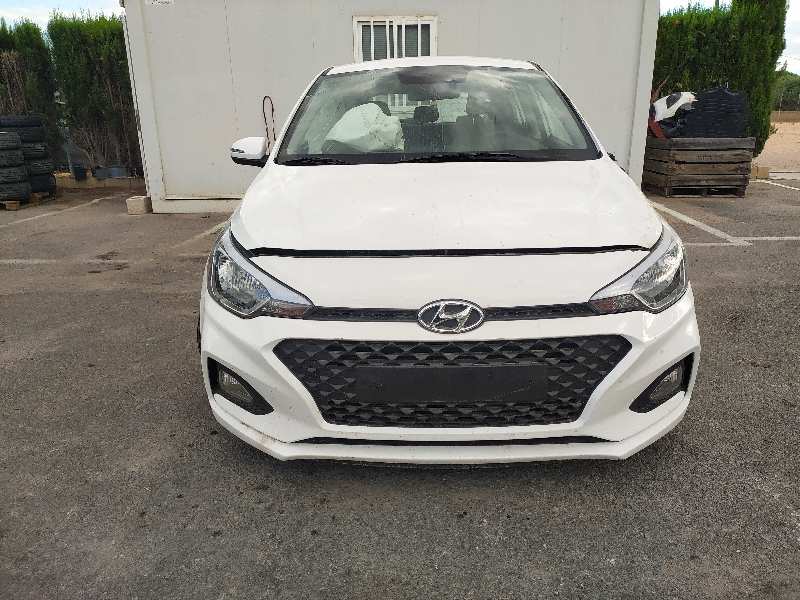 HYUNDAI i20 IB (2 generation) (2014-2020) Стартер 3610004270,61005417 23625725