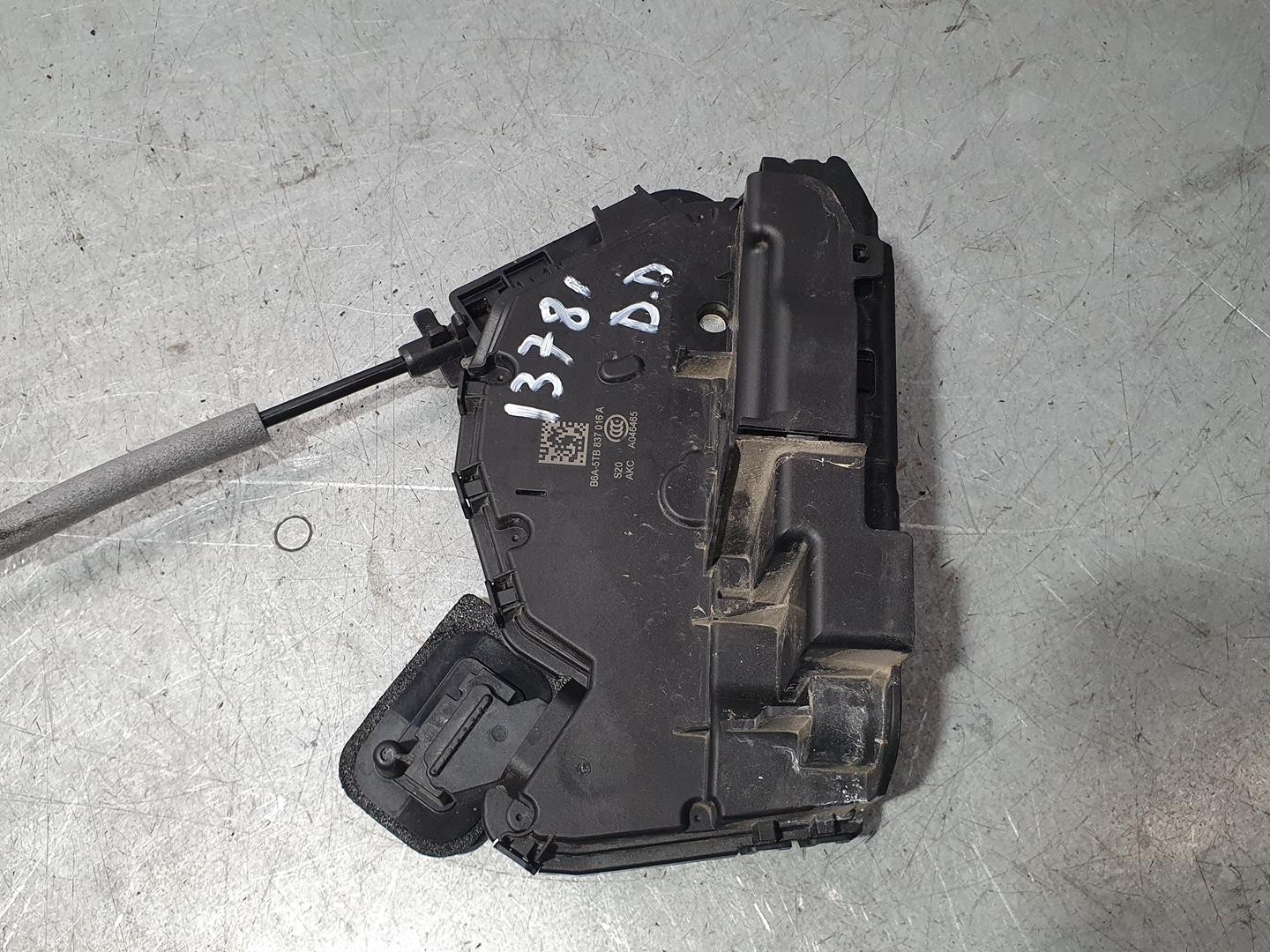 SEAT Alhambra 2 generation (2010-2021) Front Right Door Lock 5TB837016A 23655993