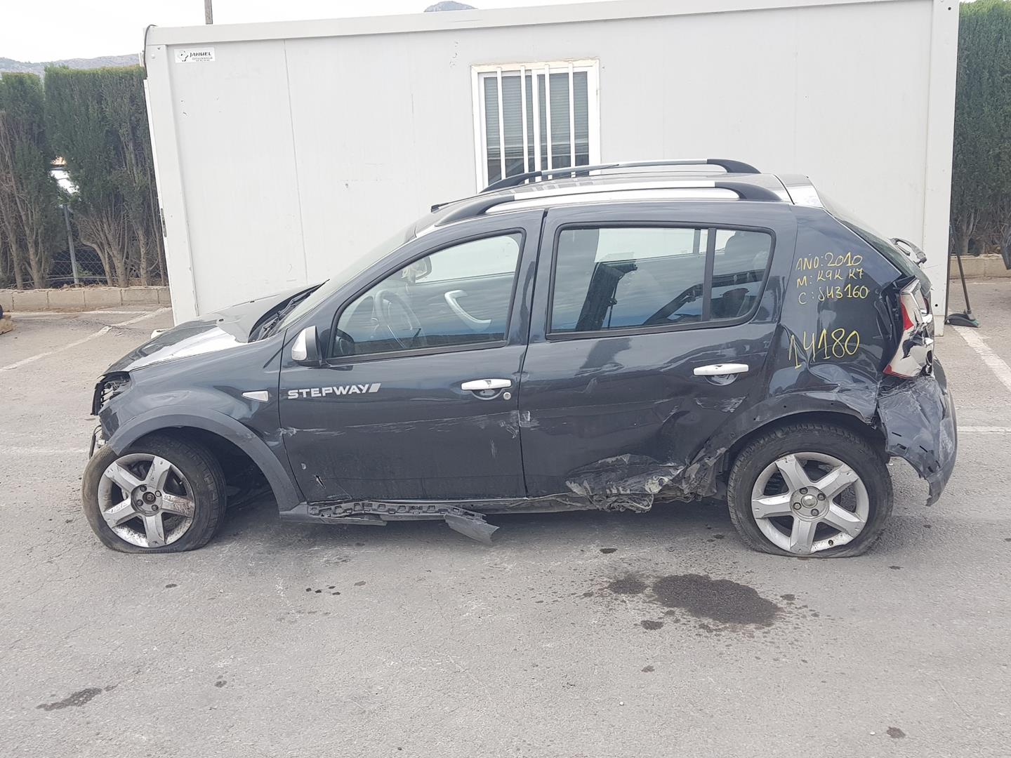 DACIA Sandero 1 generation (2008-2012) Стартер 8200836473B, TS12E9, VALEO 24057855