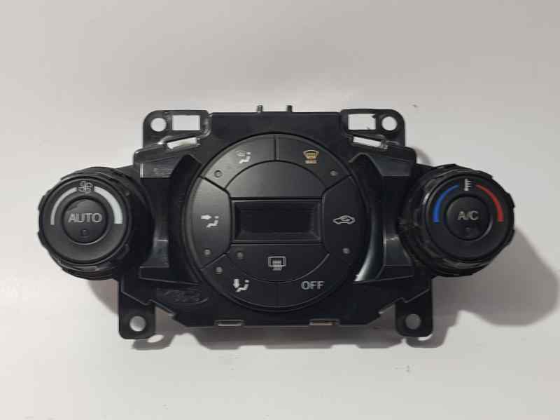 HYUNDAI Fiesta 5 generation (2001-2010) Pегулятор климы 69897301D 20604011