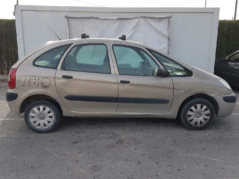 CITROËN Xsara Picasso 1 generation (1999-2010) Левая противотуманка переднего бампера 9650001680, VALEO 18667506