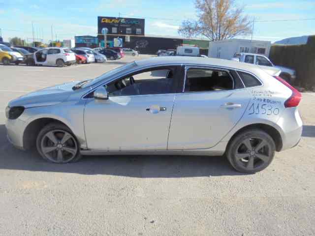 VOLVO V40 2 generation (2012-2020) Käännä kytkimen nuppia 31394001 18602718