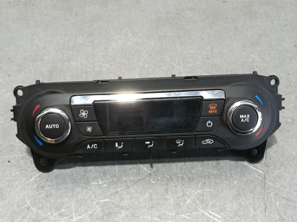 FORD Focus 3 generation (2011-2020) Climate  Control Unit BM5T18C612CJ 23619351