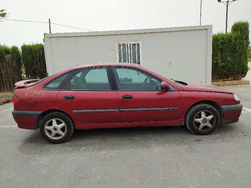 RENAULT Laguna 1 generation (1993-2001) Priekinis dešinys sparno posūkio žibintas (posūkis) TOCADO 18692300