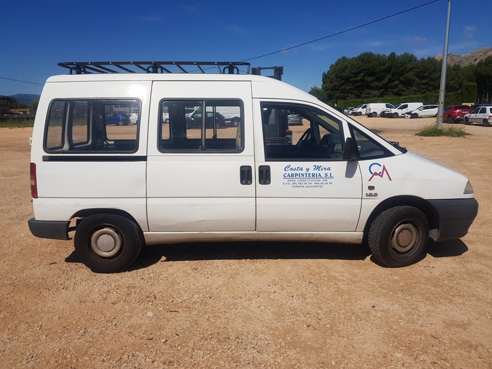 MERCEDES-BENZ Jumpy 1 generation (1994-2006) Priekinis dešinys sparno posūkio žibintas (posūkis) 36180748 21593374