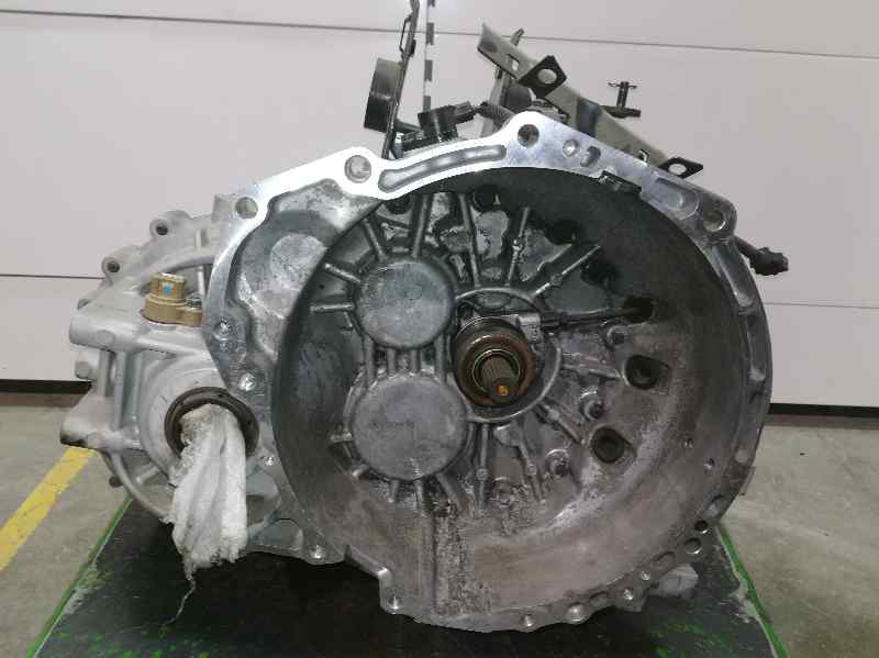 KIA Carnival 2 generation (2006-2010) Gearbox VQ7VGT,Y060810492 18565795