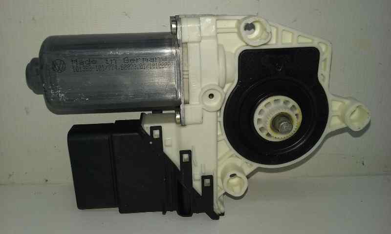 TOYOTA Toledo 2 generation (1999-2006) Rear Right Door Window Control Motor 1J4959812C 18471716