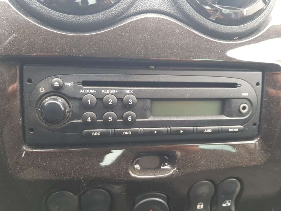 DACIA Lodgy 1 generation (2013-2024) Music Player Without GPS 281112231R 24473428