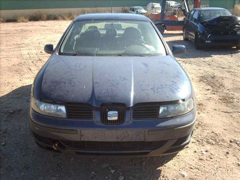 TOYOTA Toledo 2 generation (1999-2006) Охлаждающий радиатор 1J0121253N 18438271