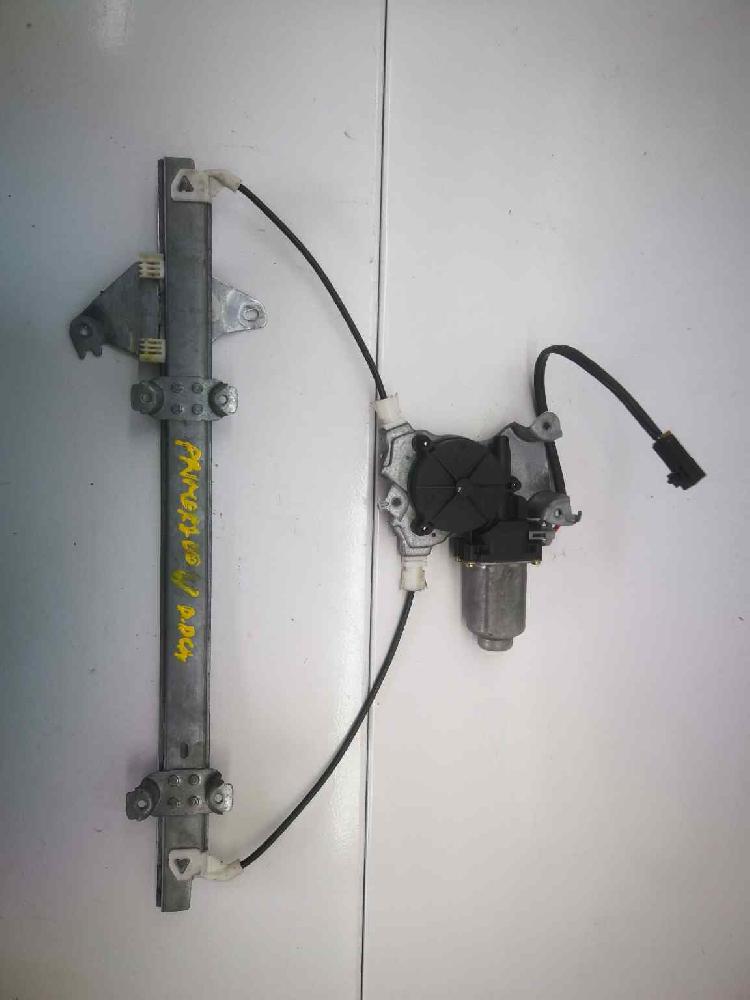 NISSAN Primera P10 (1990-1997) Front Right Door Window Regulator 400600T, DOSPINS 18447303