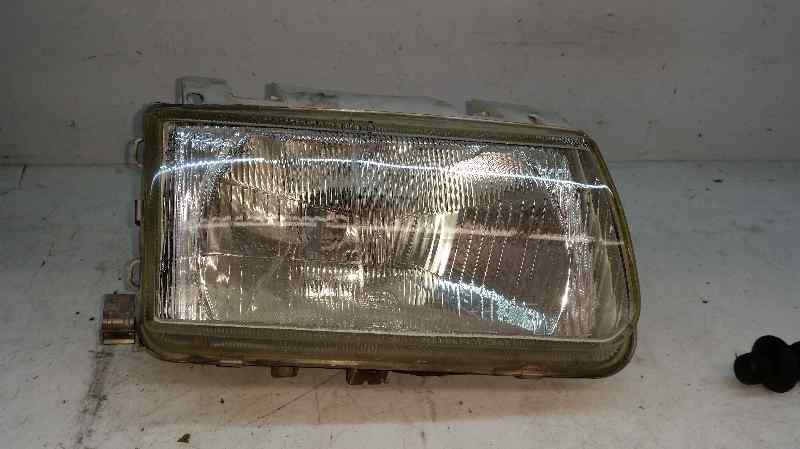 VAUXHALL Polo 3 generation (1994-2002) Front Right Headlight 18529918