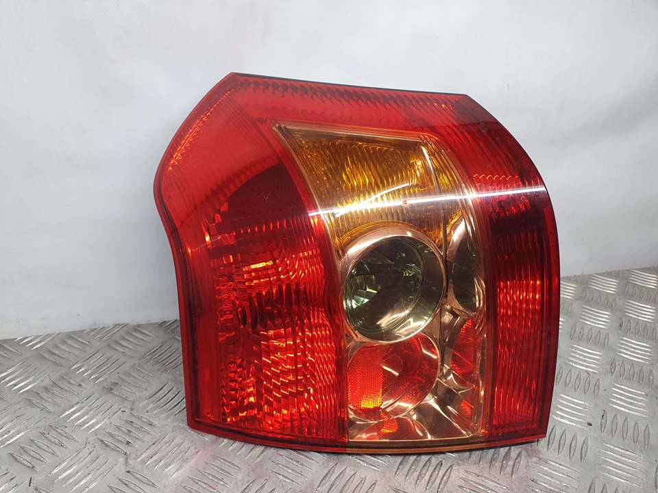 CHEVROLET Corolla E120 (2000-2008) Rear Left Taillight 8156002301,KOITO 23437843