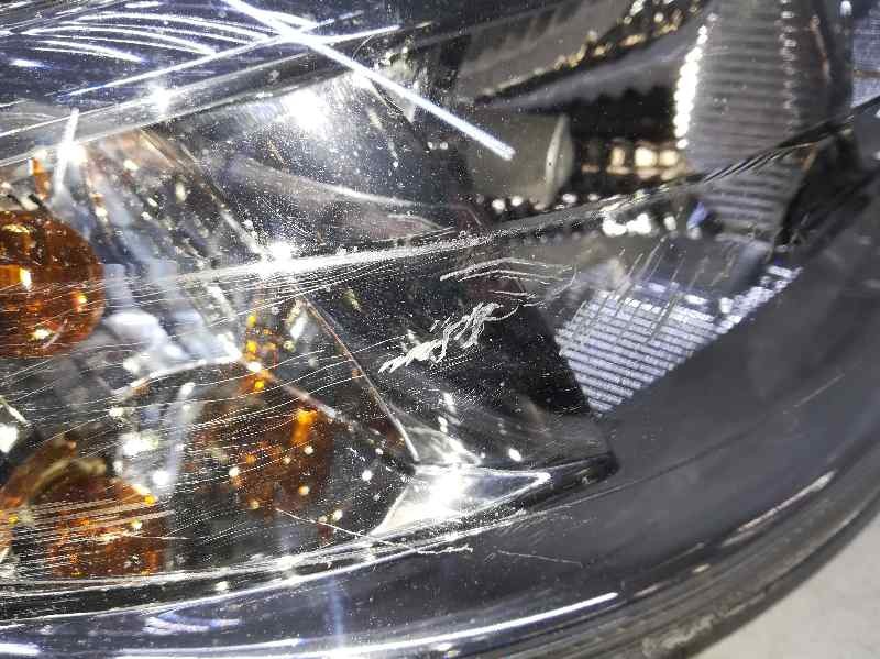 Headlamp rh F9QC750 7701048931 de Renault Laguna ii grandtour (kg0/1_) 2001-2006 120 CV - pieza usada