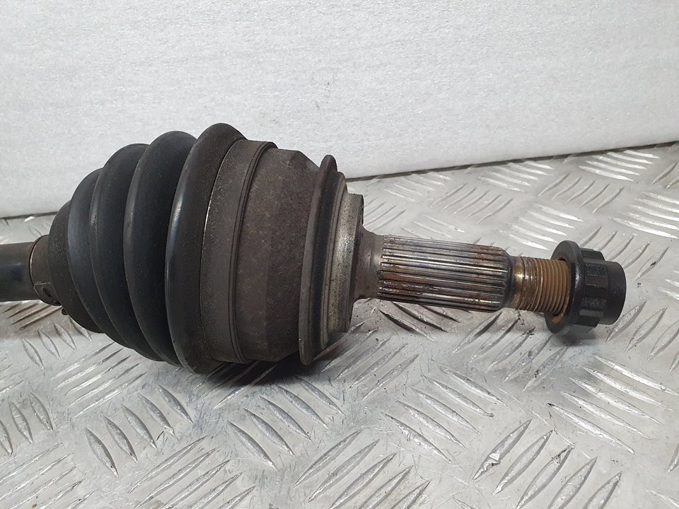 TOYOTA Yaris 2 generation (2005-2012) Arbre de transmission avant gauche 825013059501, 434200D180 24073642