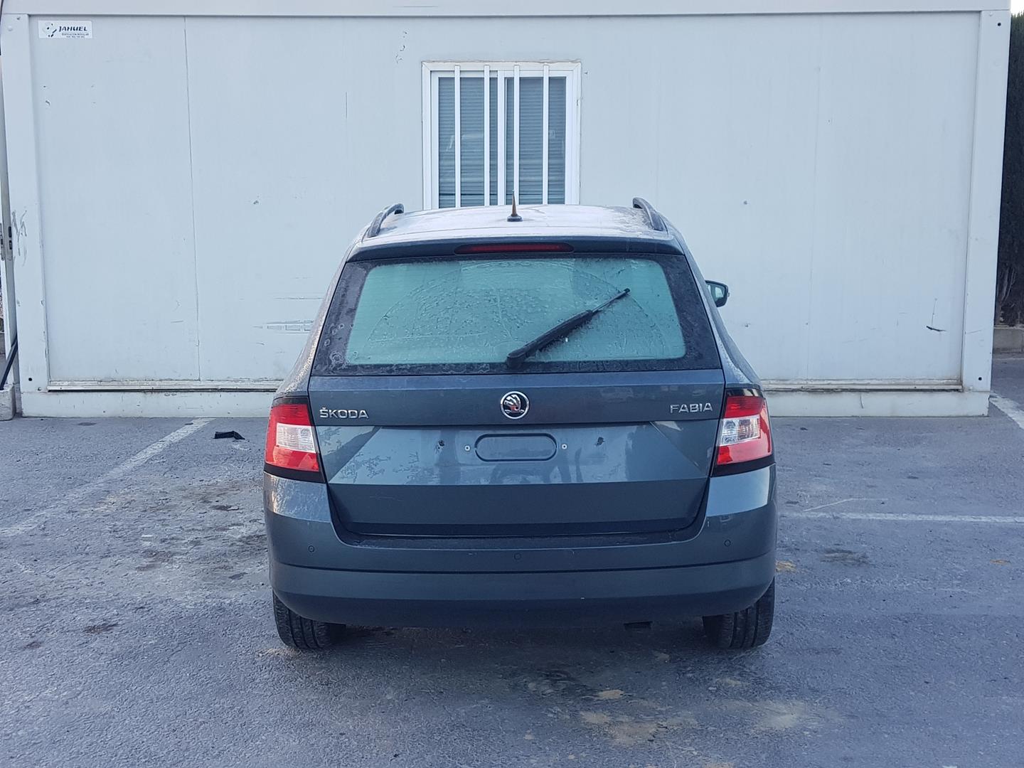 SKODA Fabia 3 generation (2014-2021) Замок двери передний правый B6A5TB837016A, 45340180, 7PINES 24070518