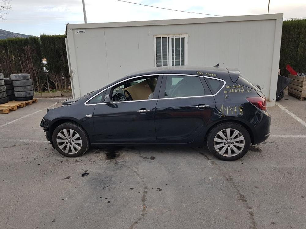 OPEL Astra J (2009-2020) Μπροστινή αριστερή ταραντέλα 23661757