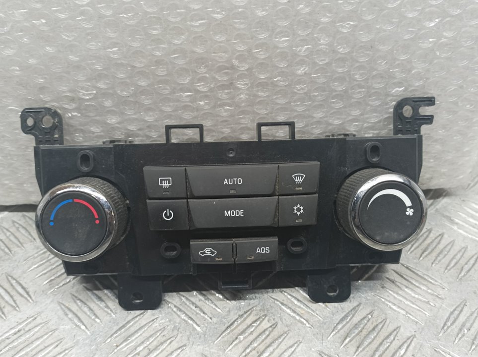 CHEVROLET Orlando 1 generation (2010-2015) Climate  Control Unit 6870578,11282549 26518018