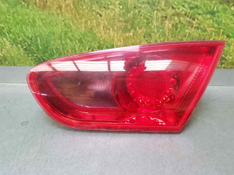 SEAT Leon 2 generation (2005-2012) Rear Right Taillight Lamp 1P0945094F, 89320301 18645574