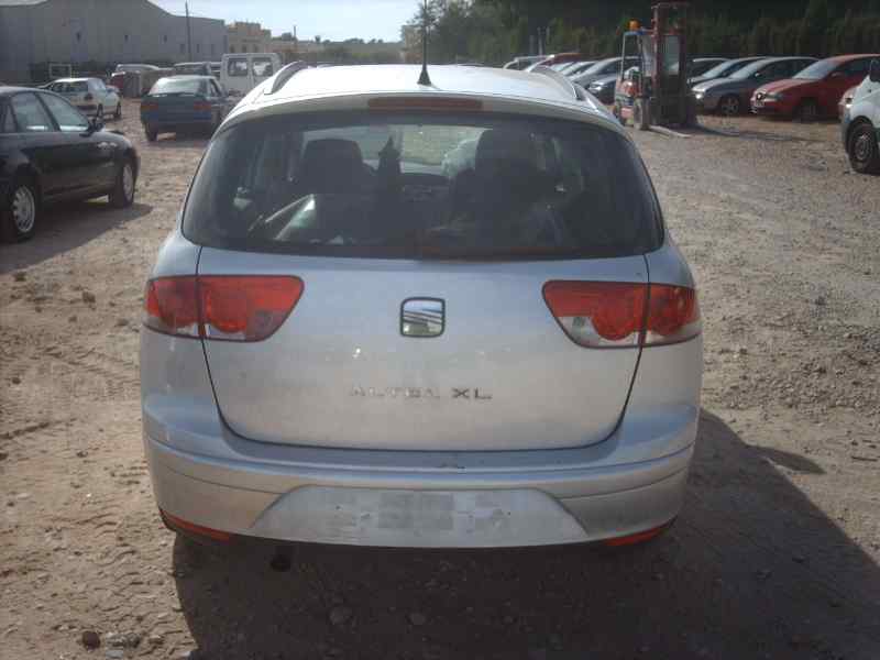 SEAT Toledo 3 generation (2004-2010) Galinių dešinių durų stiklo pakelėjas 1K0959704M 18452675