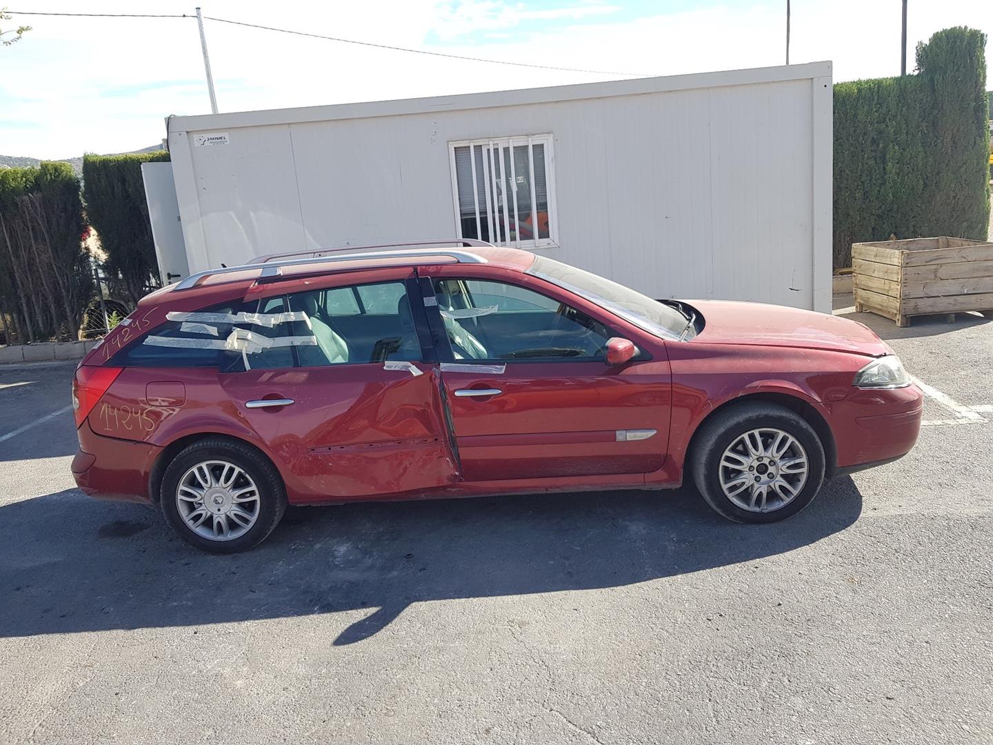 RENAULT Laguna 2 generation (2001-2007) Radiátorrács DERECHA 23660400