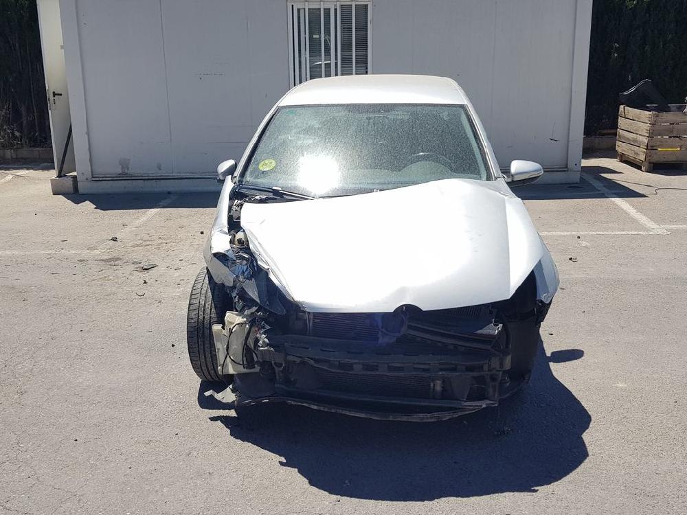 VOLKSWAGEN Golf 6 generation (2008-2015) Aizmugurējo labo durvju logu pacēlājs 5K4839730J, 916105105 23657849