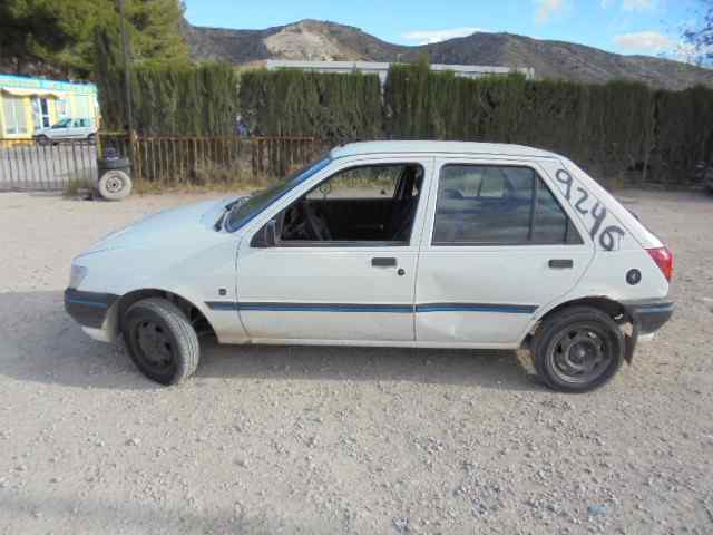 FORD Blinklys foran høyre skjerm 1062433, BLANCO 23712029