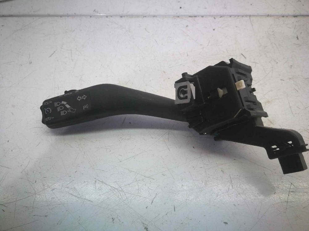 SEAT Toledo 3 generation (2004-2010) поворота переключение  1K0953513G 18410696