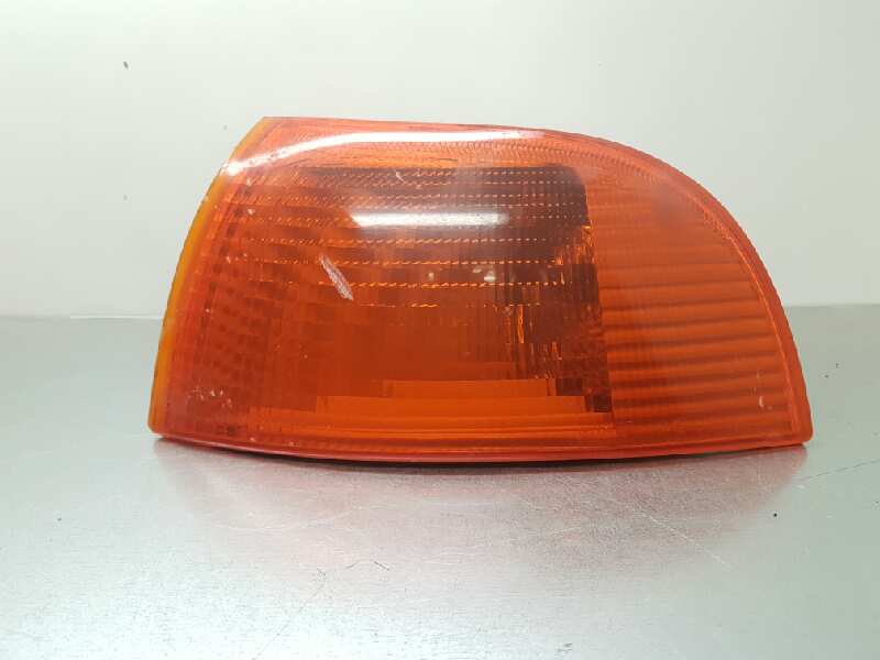 FORD USA Punto 1 generation (1993-1999) Front left turn light 18402136