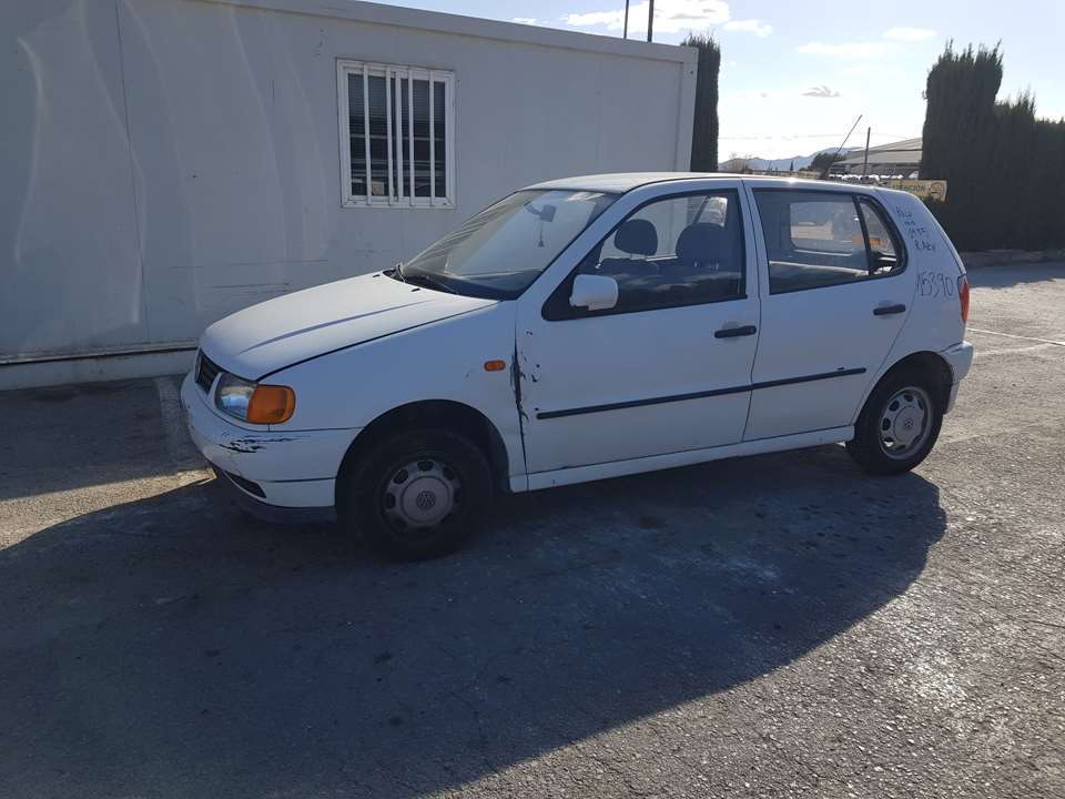 TOYOTA Polo 3 generation (1994-2002) Váltóáramú generátor 028903025G,0123310020 24109312