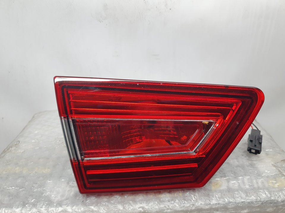 RENAULT Clio 3 generation (2005-2012) Rear Left Taillight 265552424R 22576700