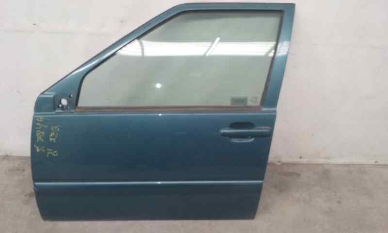 VOLVO 850 1 generation (1992-1997) Front Left Door 23711769