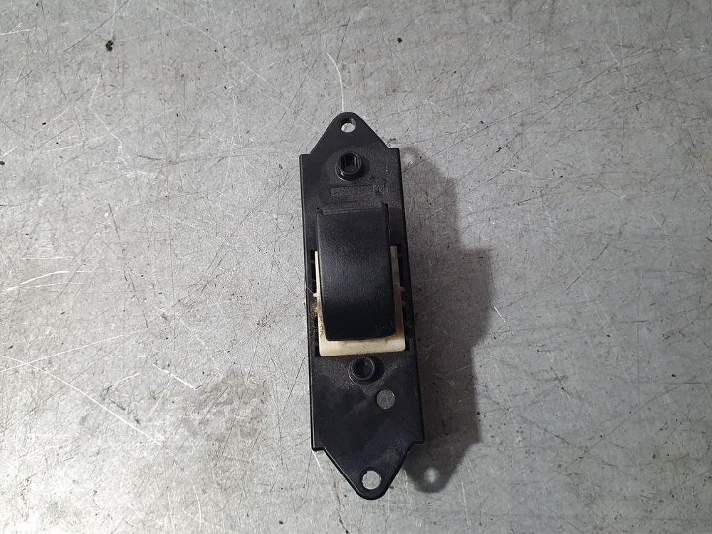 MITSUBISHI ASX 1 generation (2010-2020) Rear Right Door Window Control Switch MR587944,C8DD411MB 23626084