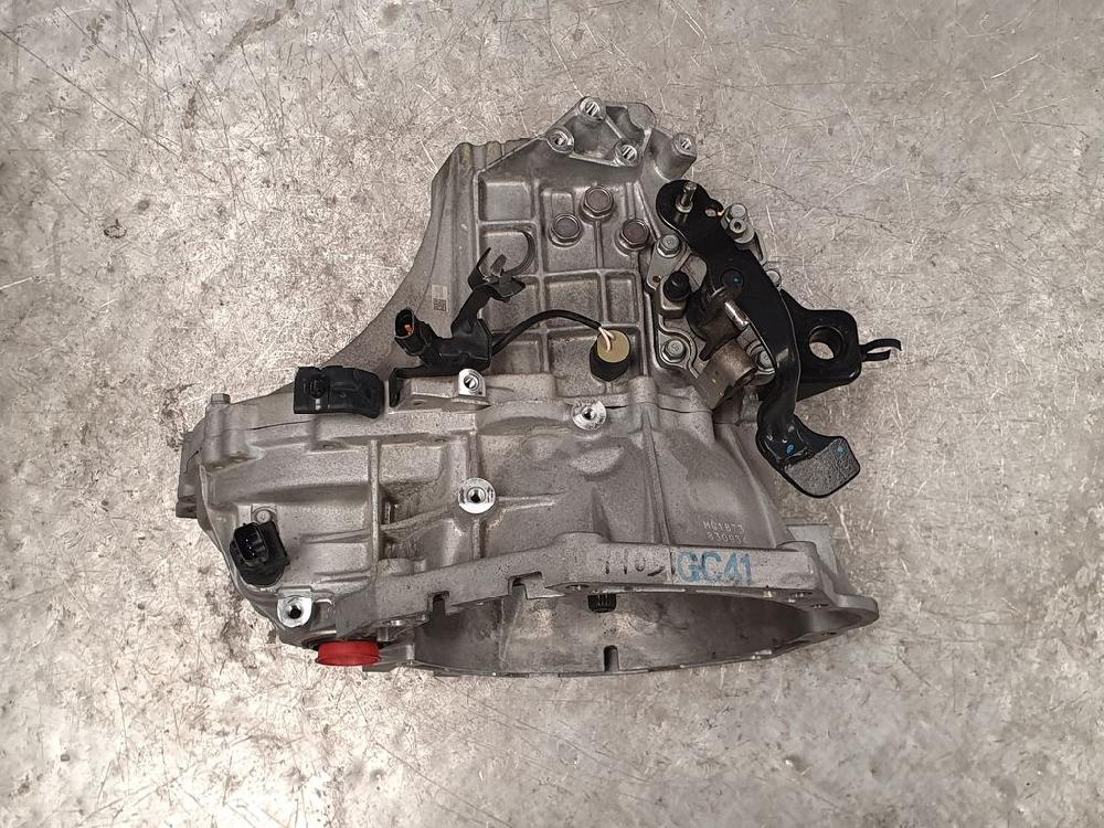 KIA Picanto 2 generation (2011-2017) Gearbox MG1873 23620751