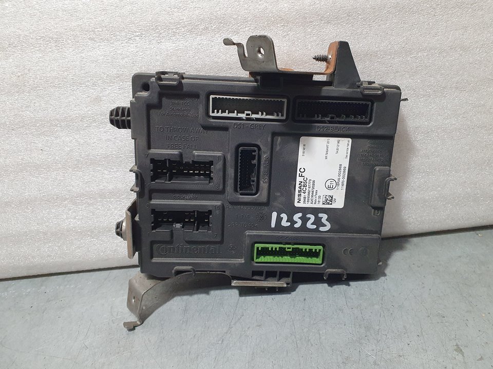 NISSAN Qashqai 2 generation (2013-2023) Komforta vadības bloks 284B14CB5C, A2C9944720200, CONTINENTAL 18742492