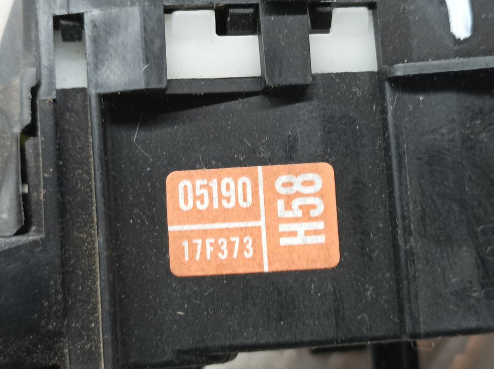 TOYOTA Avensis T27 Headlight Switch Control Unit 05190, 17F373 21406713