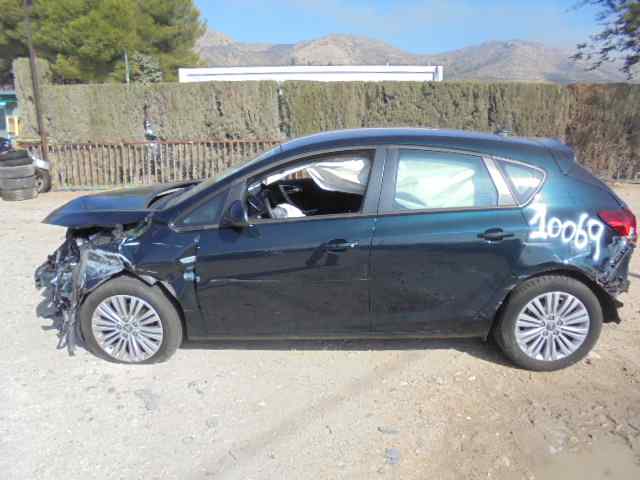 OPEL Astra J (2009-2020) Unitate de control al climei 28395672, 13435148 18541042