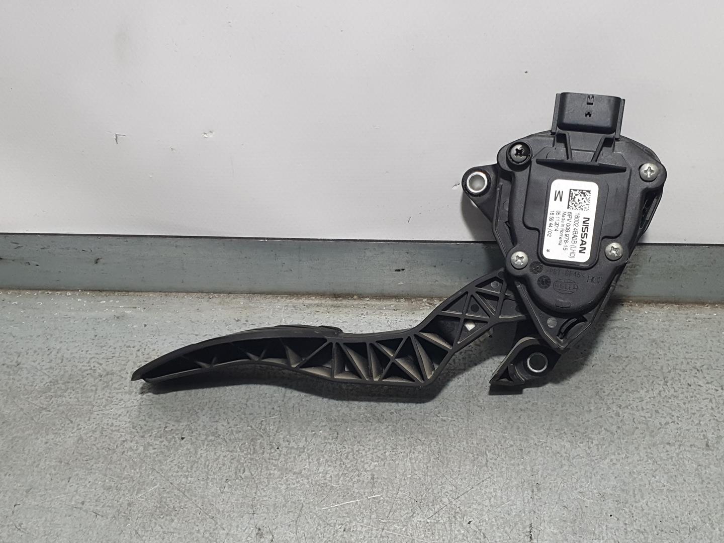 NISSAN Qashqai 2 generation (2013-2023) Other Body Parts 180024BA0B, 6PV00997815, HELLA 23656445