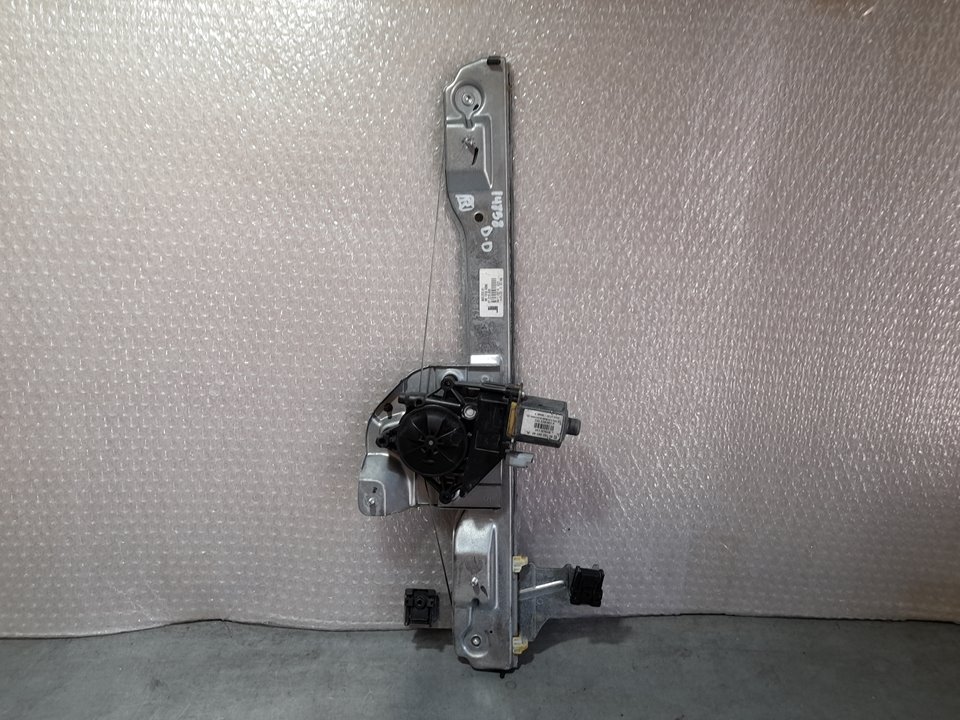 PEUGEOT 208 Peugeot 208 (2012-2015) Front Right Door Window Regulator 9673154380 24076295