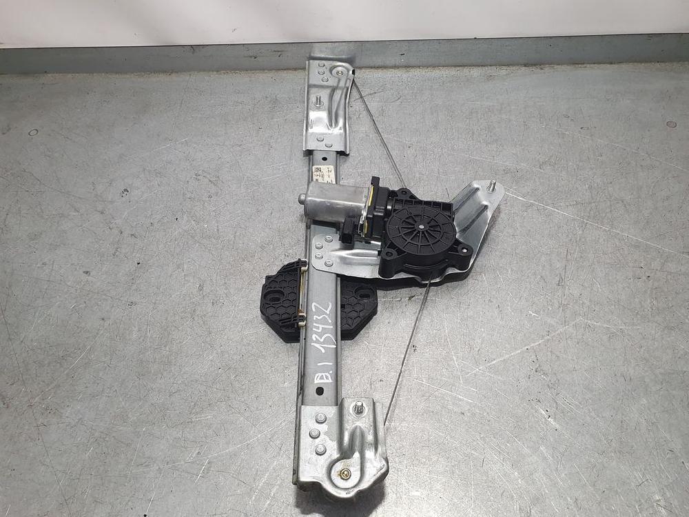 DACIA Logan 2 generation (2013-2020) Front Left Door Window Regulator 807213282R,275620 18697627